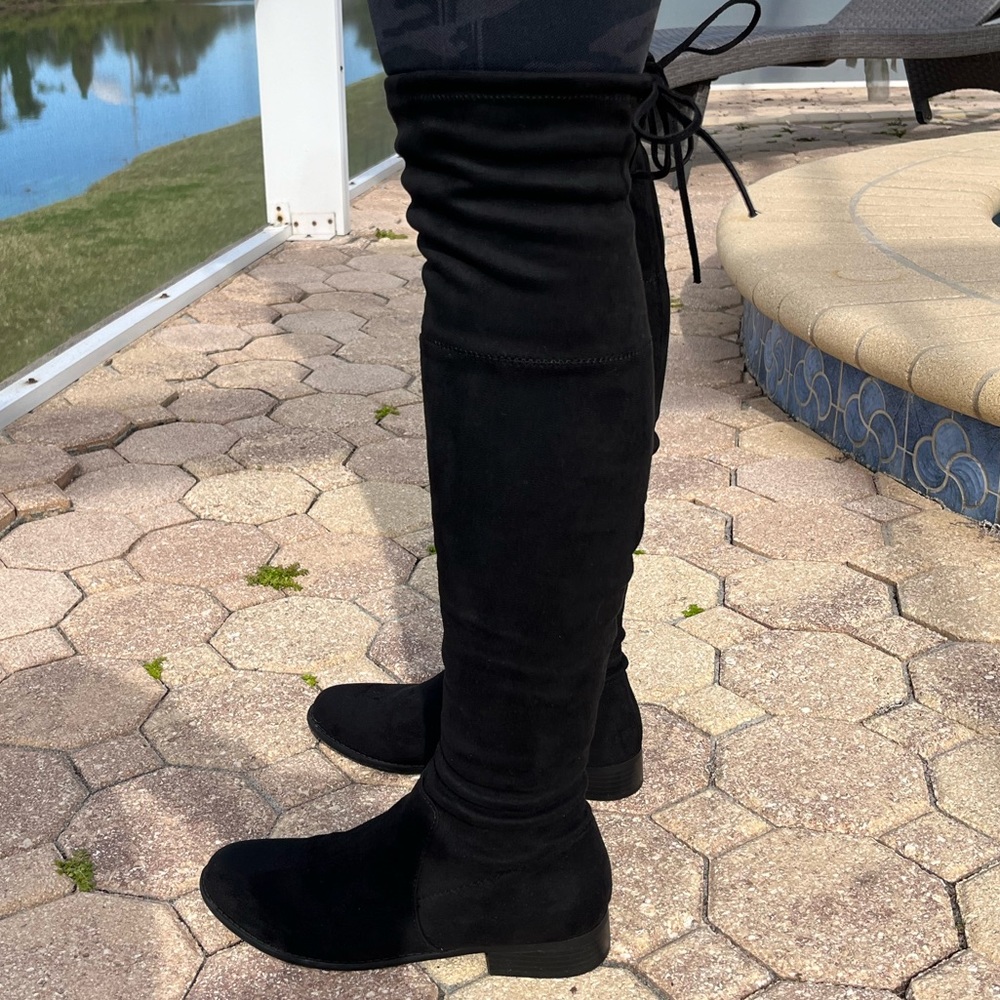 Black suede knee high boots size 9